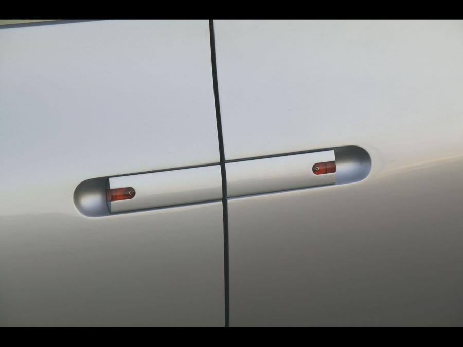  Nissan Actic Concept 2004 года  (фото 13 из 74)